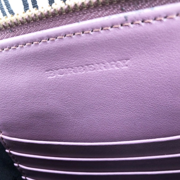 BURBERRY Peyton Crossbody Haymarket Check Bag - Picture 6 of 8